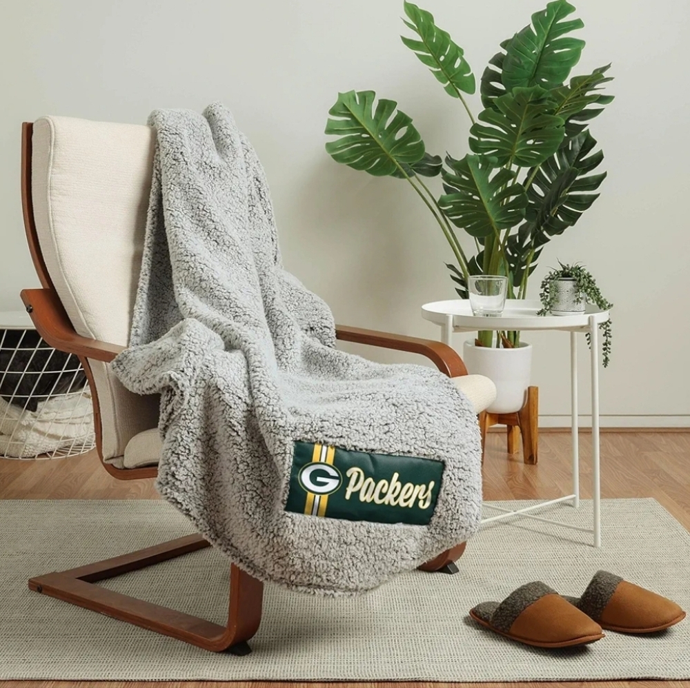 Gray Green Bay Packers Sherpa Throw Blanket